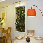فندق Logis La Renaissance 3*