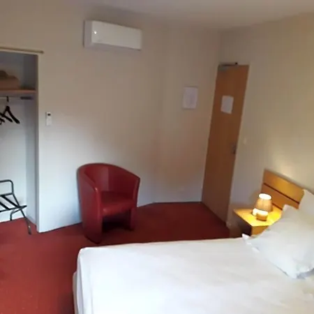 Logis La Renaissance Hotel