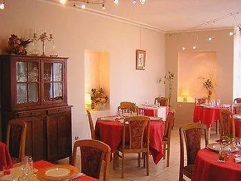 Otel Logis La Renaissance Le Lude