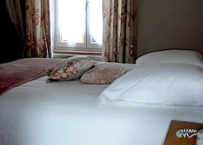 Logis La Renaissance Hotel Le Lude